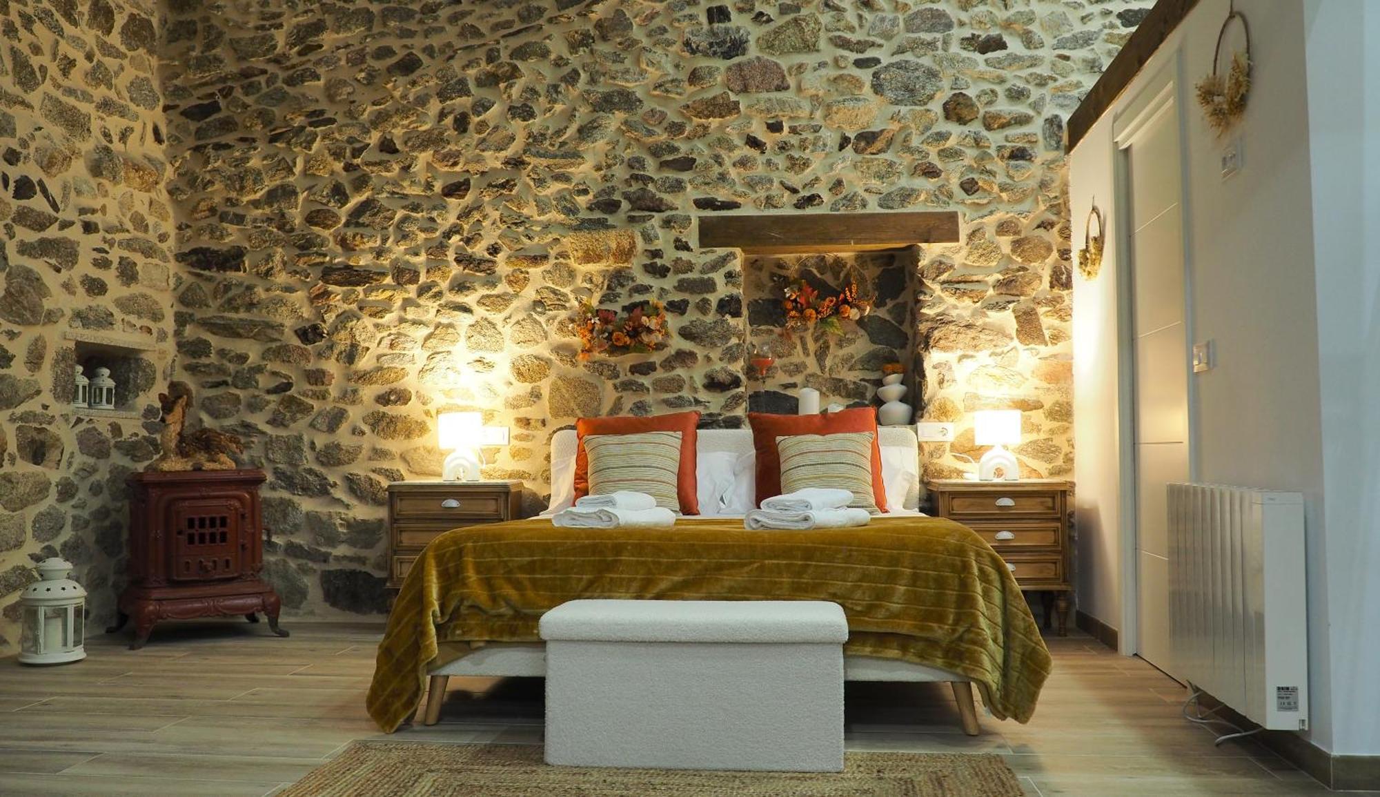 Apartamentos Muralla Sacra Sober Dış mekan fotoğraf