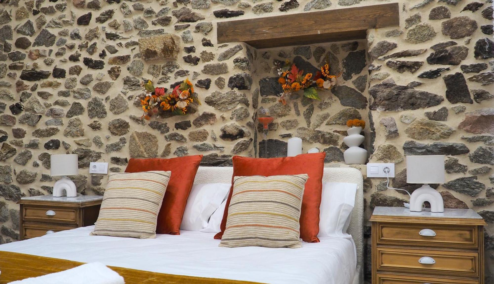 Apartamentos Muralla Sacra Sober Dış mekan fotoğraf
