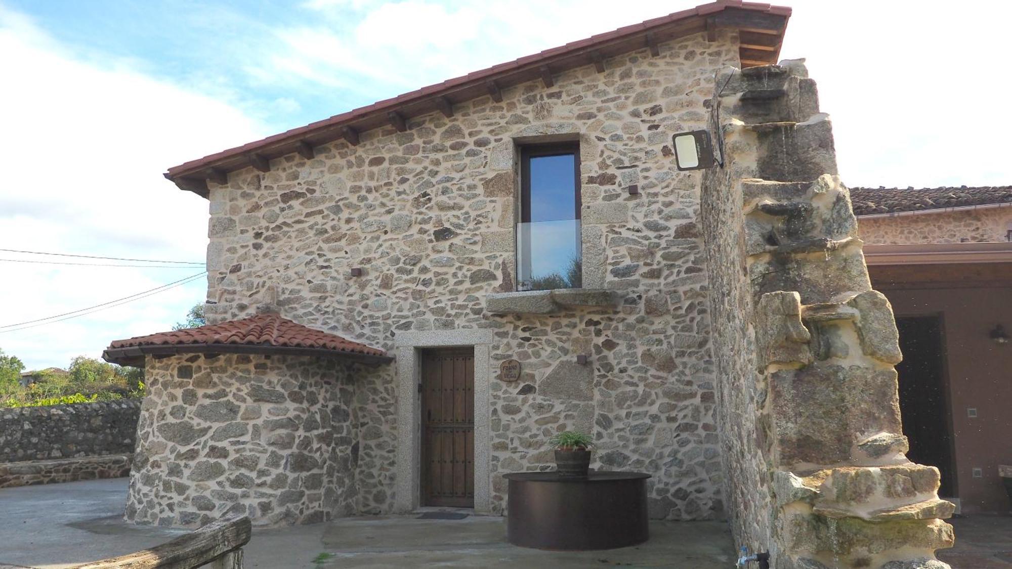 Apartamentos Muralla Sacra Sober Dış mekan fotoğraf