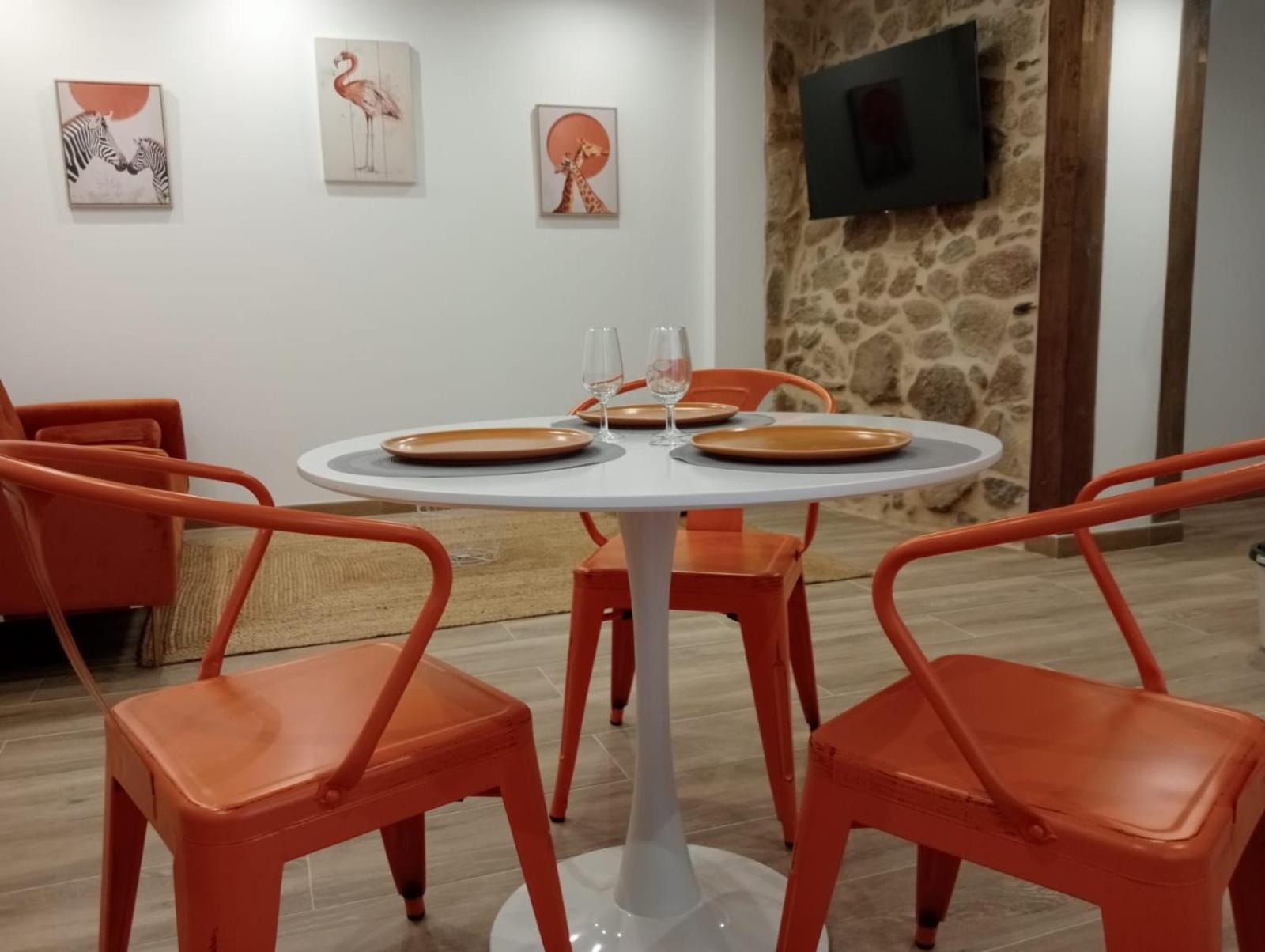 Apartamentos Muralla Sacra Sober Dış mekan fotoğraf